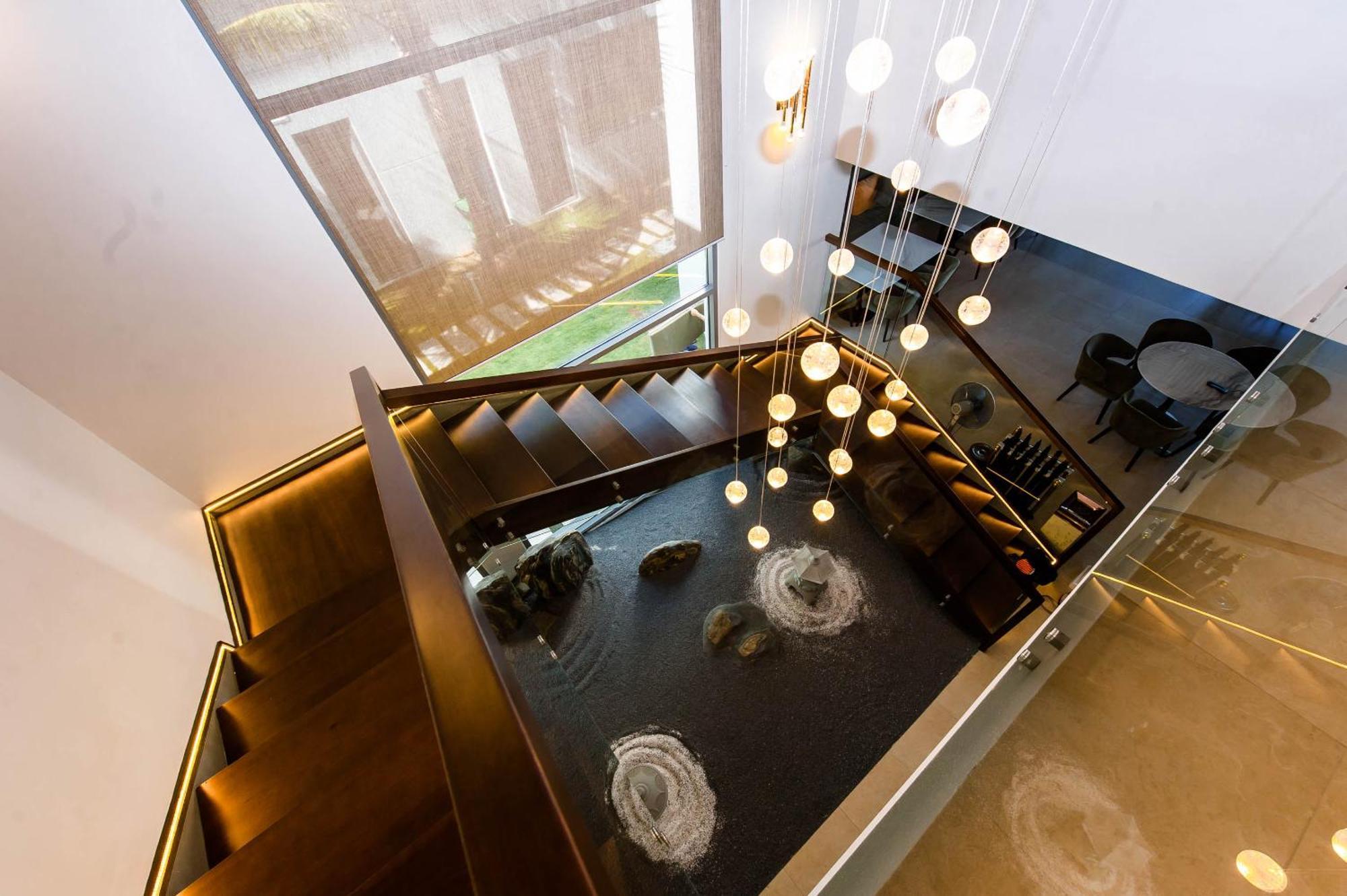 Golden Beachside 5* Đà Nẵng