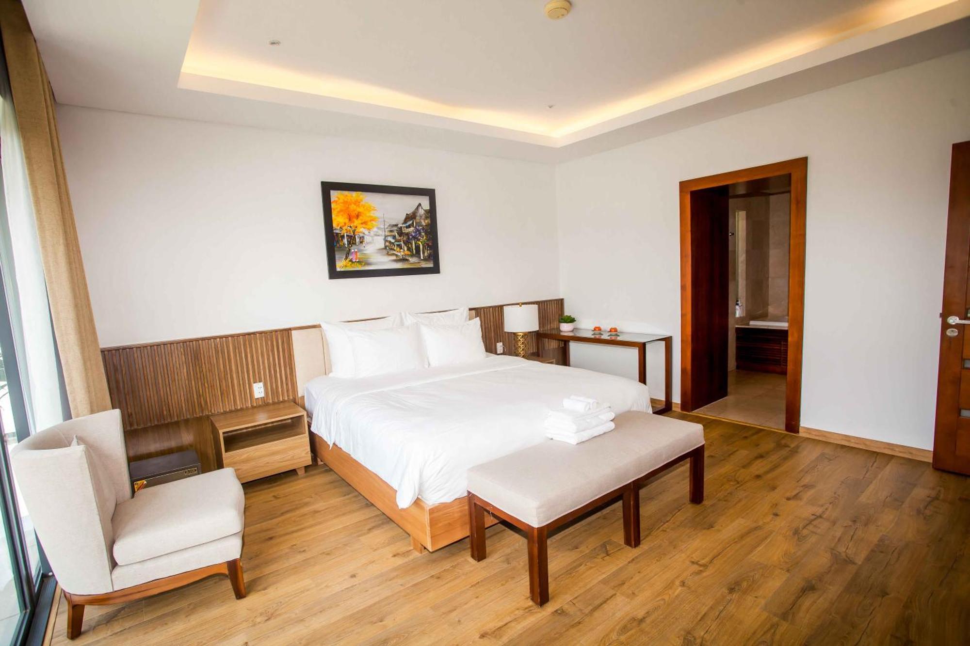 Golden Beachside Đà Nẵng